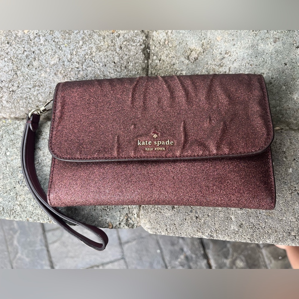 Glimmer Kate Spade Wristlet
